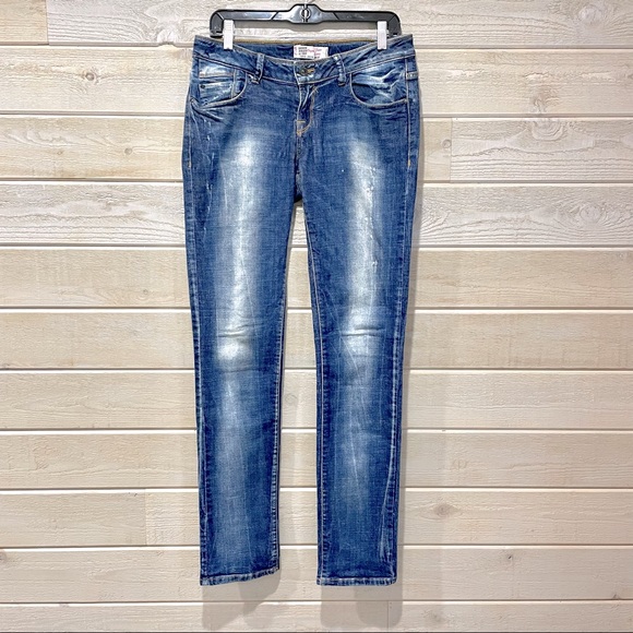 ZARA | Denim Rules by TRF Jeans